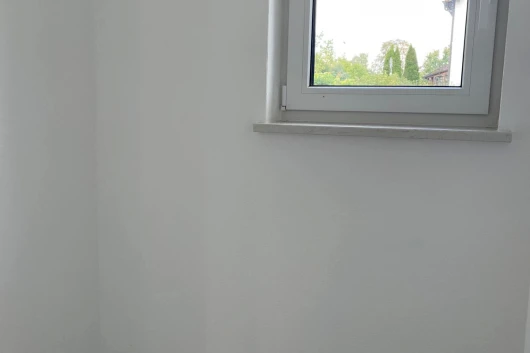 Familienfreundliches Einfamilienhaus mit Garten & zwei Garagen in Maxhütte - Haidhof